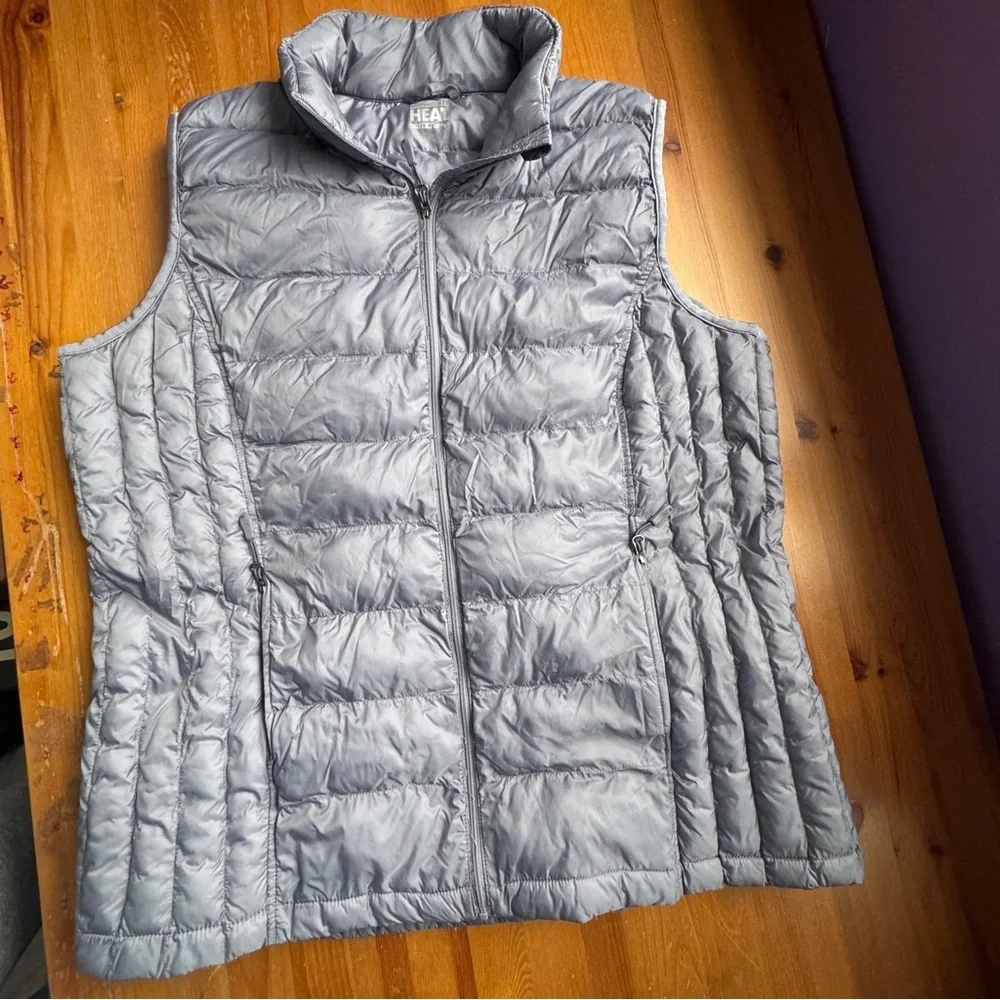 32degrees silver puffer vest size xl